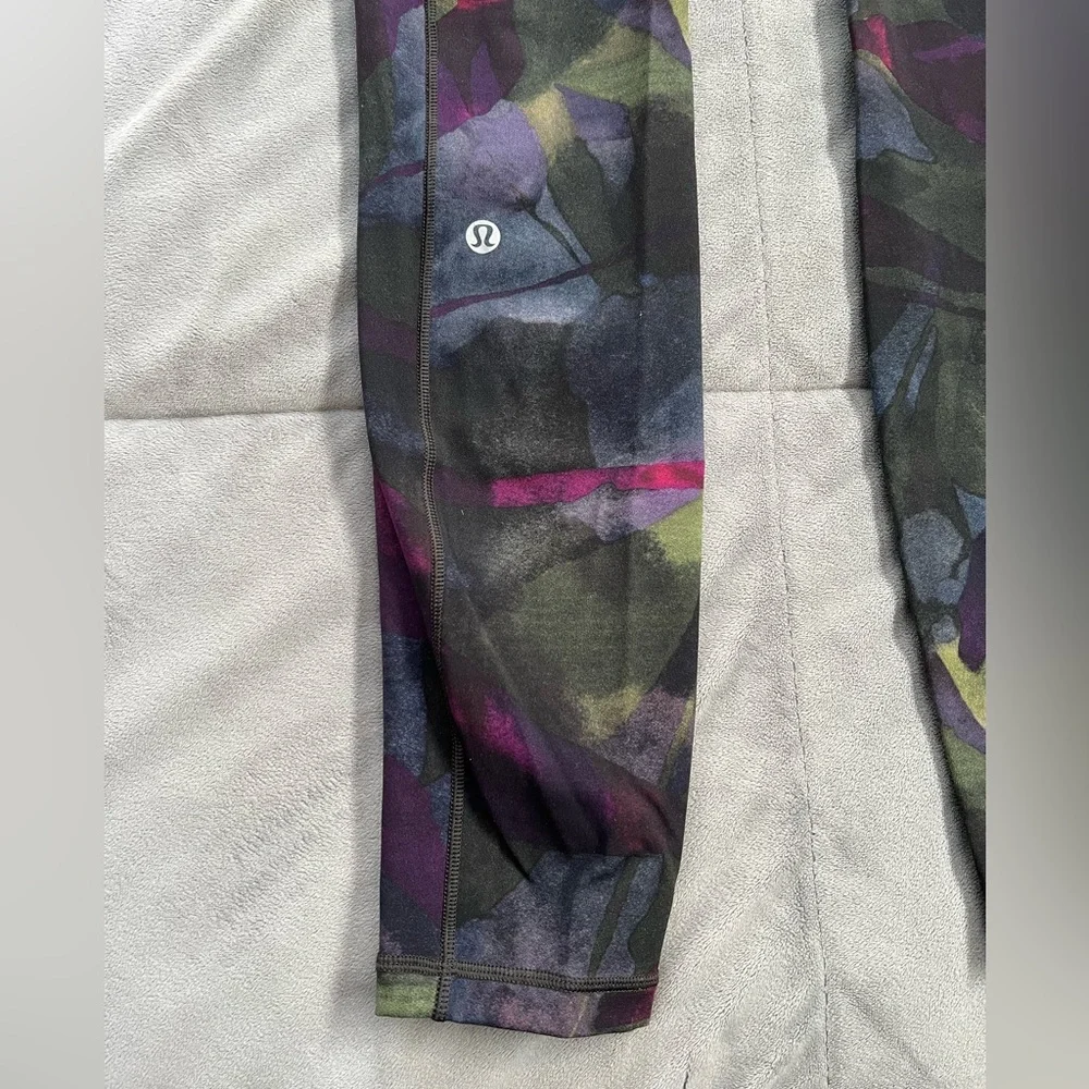 lululemon athletica lululemon 26”